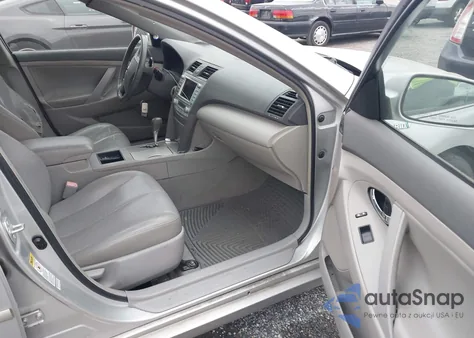 2009 Toyota Camry Hybrid z USA, uszkodzony, nr VIN 4T1BB46K69U067223